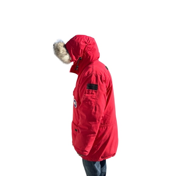 AUTHENTIC Canada Goose Men’s Expedition Parka (Red) MEDIUM - Picture 3 of 16